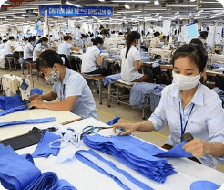 Picture of workers in fabric factory